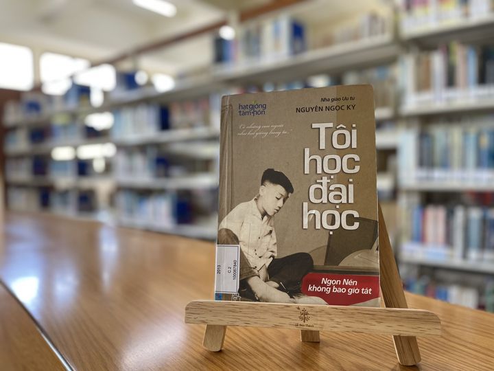 Tôi học đại học
