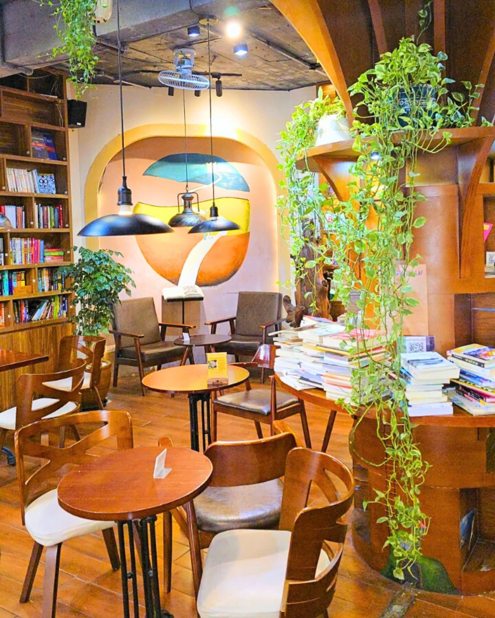 quan-ca-phe-hoc-bai-2